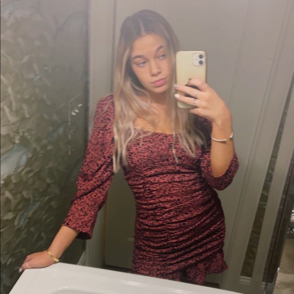 Meet your Posher, Kaitlyn